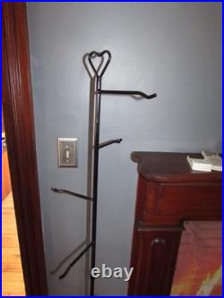 Wrought Iron Basket Tree Stand Heart Top 8 Hooks 62 ¼ 3 Sections